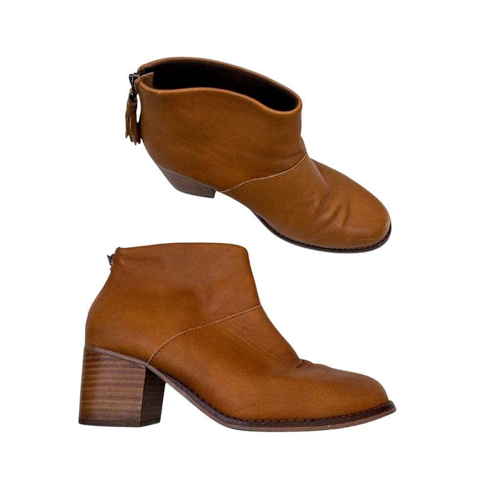 Toms Tan Leather Ankle Boots Womens 7.5 Fall Classic Casual Booties Boho